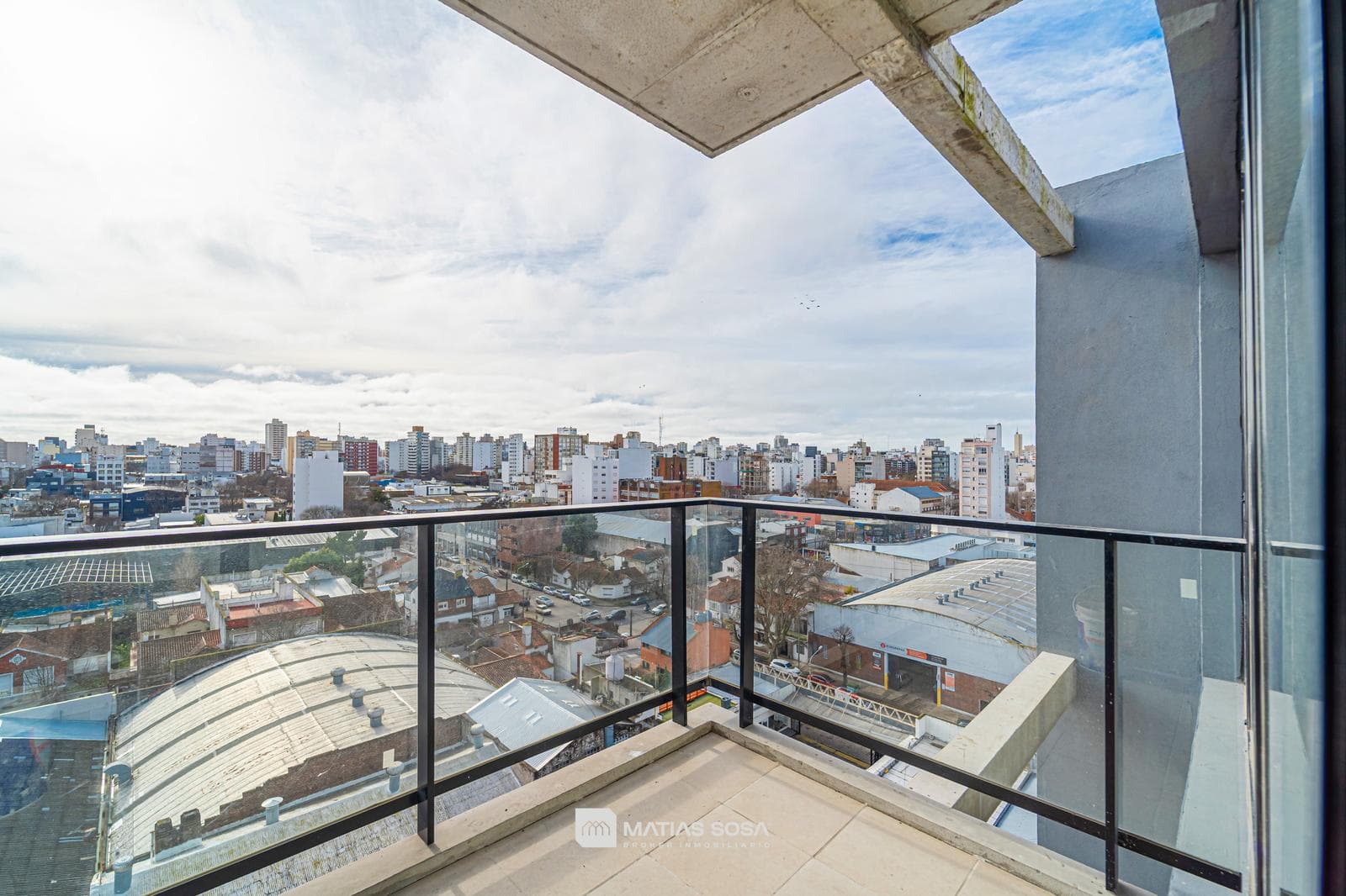 For Sale - Brand-New 2-Room Apartment - Bright - Grill on the Balcony - Optional Parking Space - San Jose