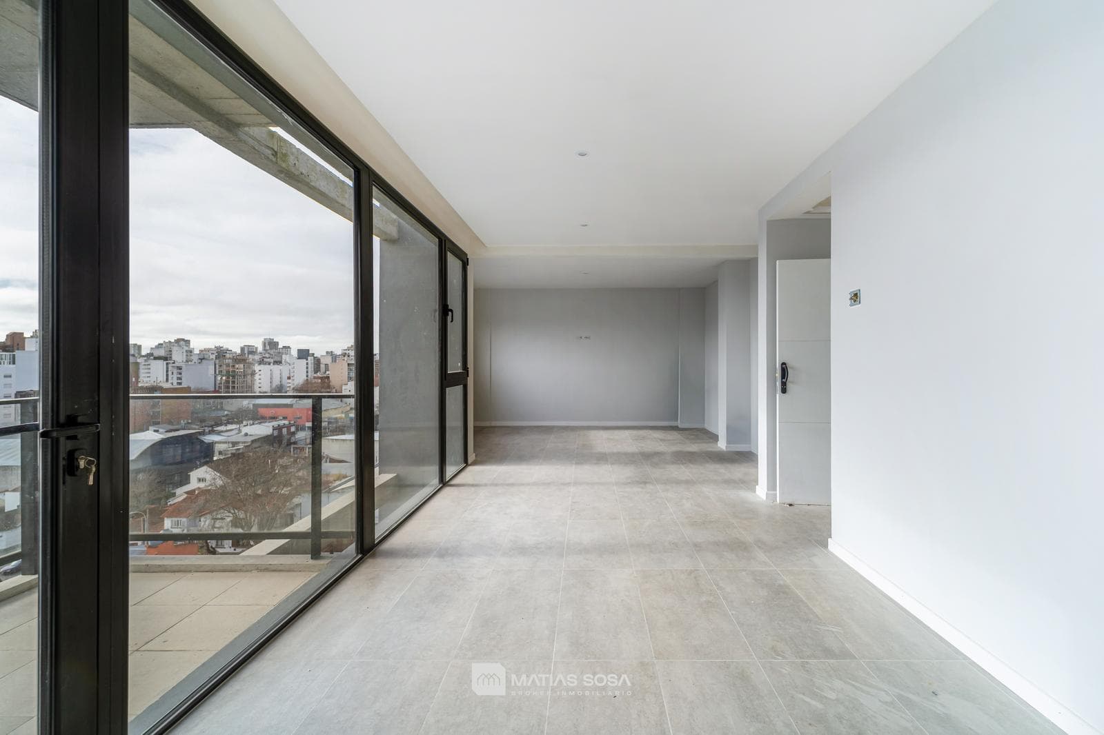 For Sale - Brand-New 2-Room Apartment - Bright - Grill on the Balcony - Optional Parking Space - San Jose