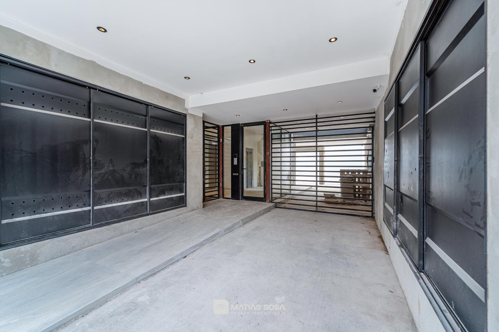 For Sale - Brand-New 2-Room Apartment - Bright - Grill on the Balcony - Optional Parking Space - San Jose
