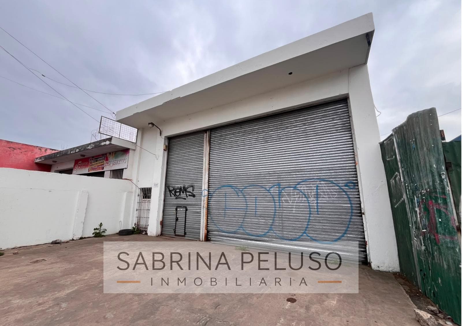 Warehouse in Moreno