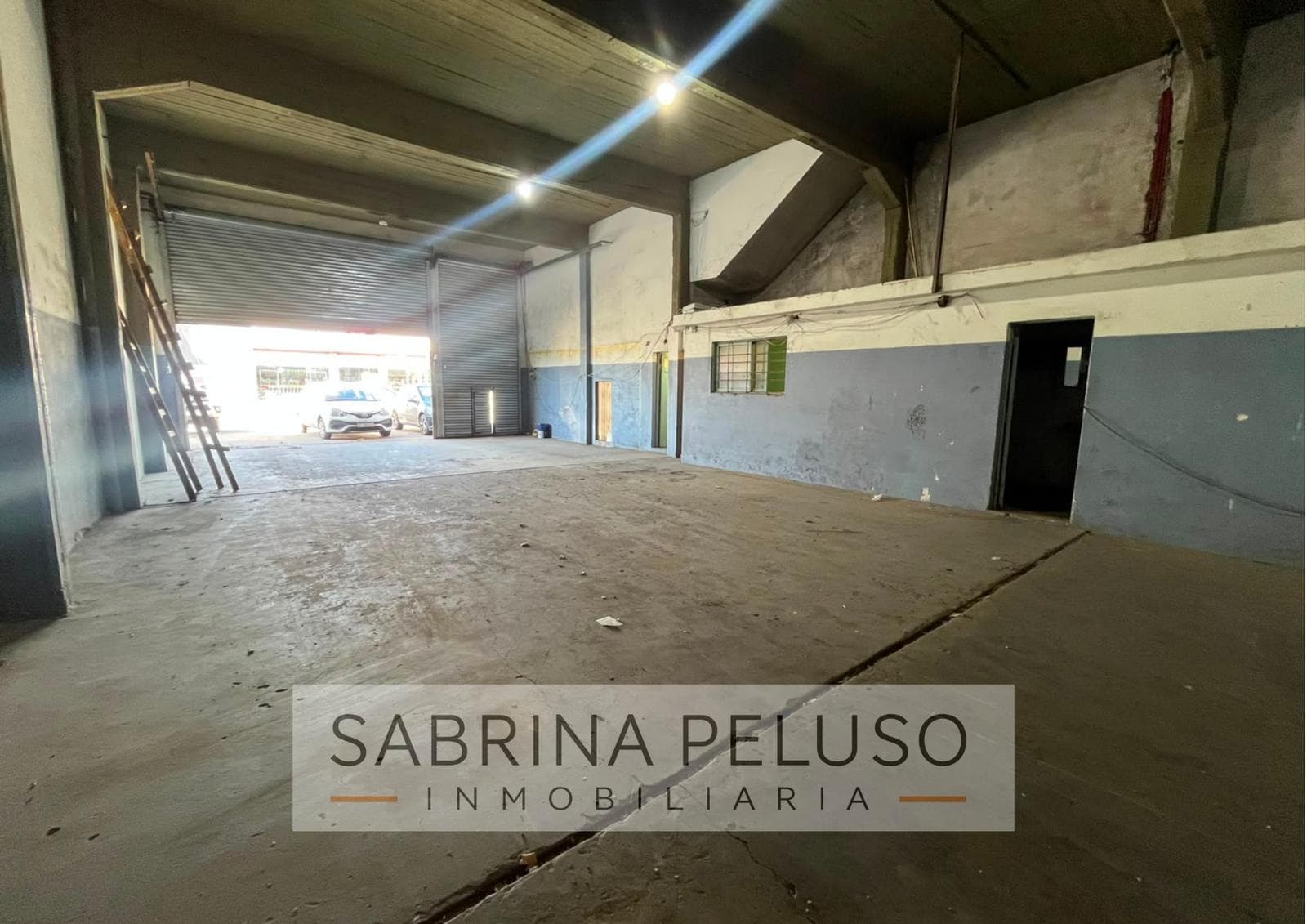 Warehouse in Moreno