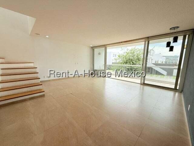 Townhouse Apartment for Rent in Santa Fe, Juriquilla - Querétaro