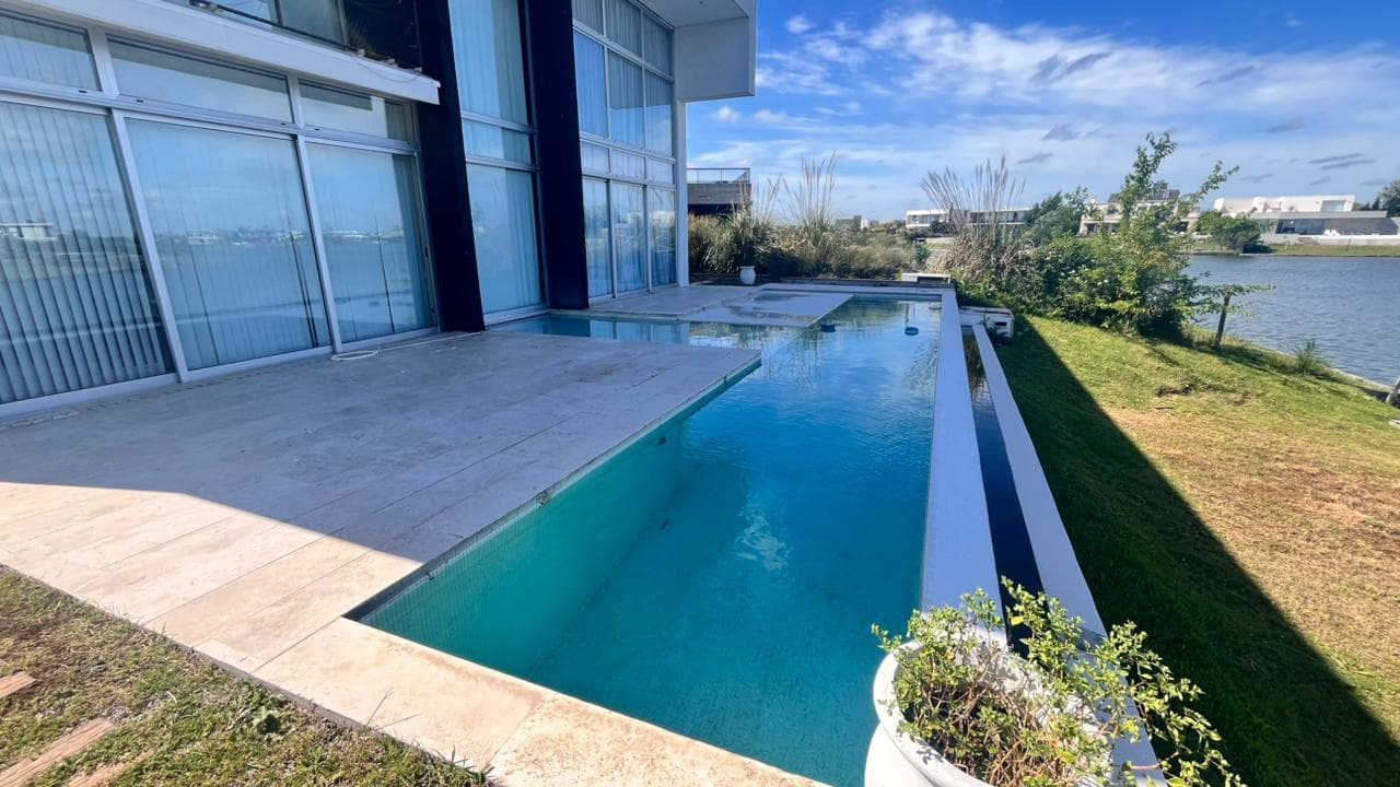 Casa a la venta en San Sebastian