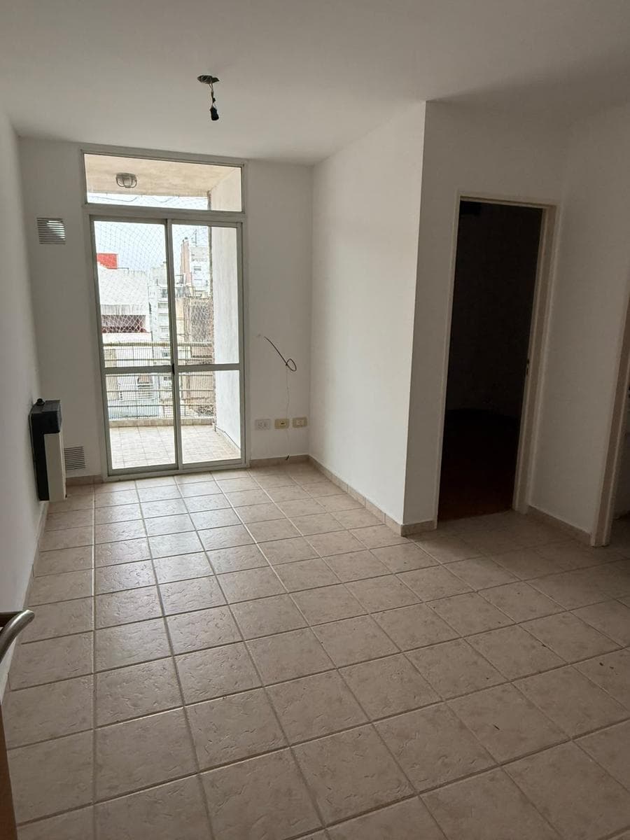 One-bedroom apartment for rent