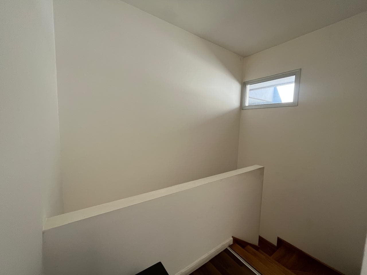 Apartment in Central Béccar, 2 rooms, with a balcony and barbecue, various amenities