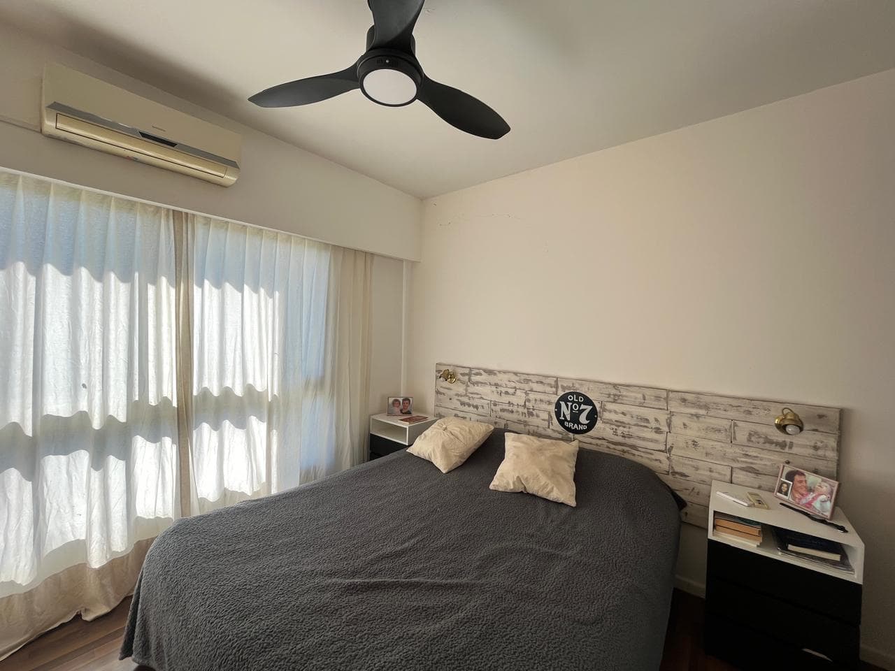 Apartment in Central Béccar, 2 rooms, with a balcony and barbecue, various amenities