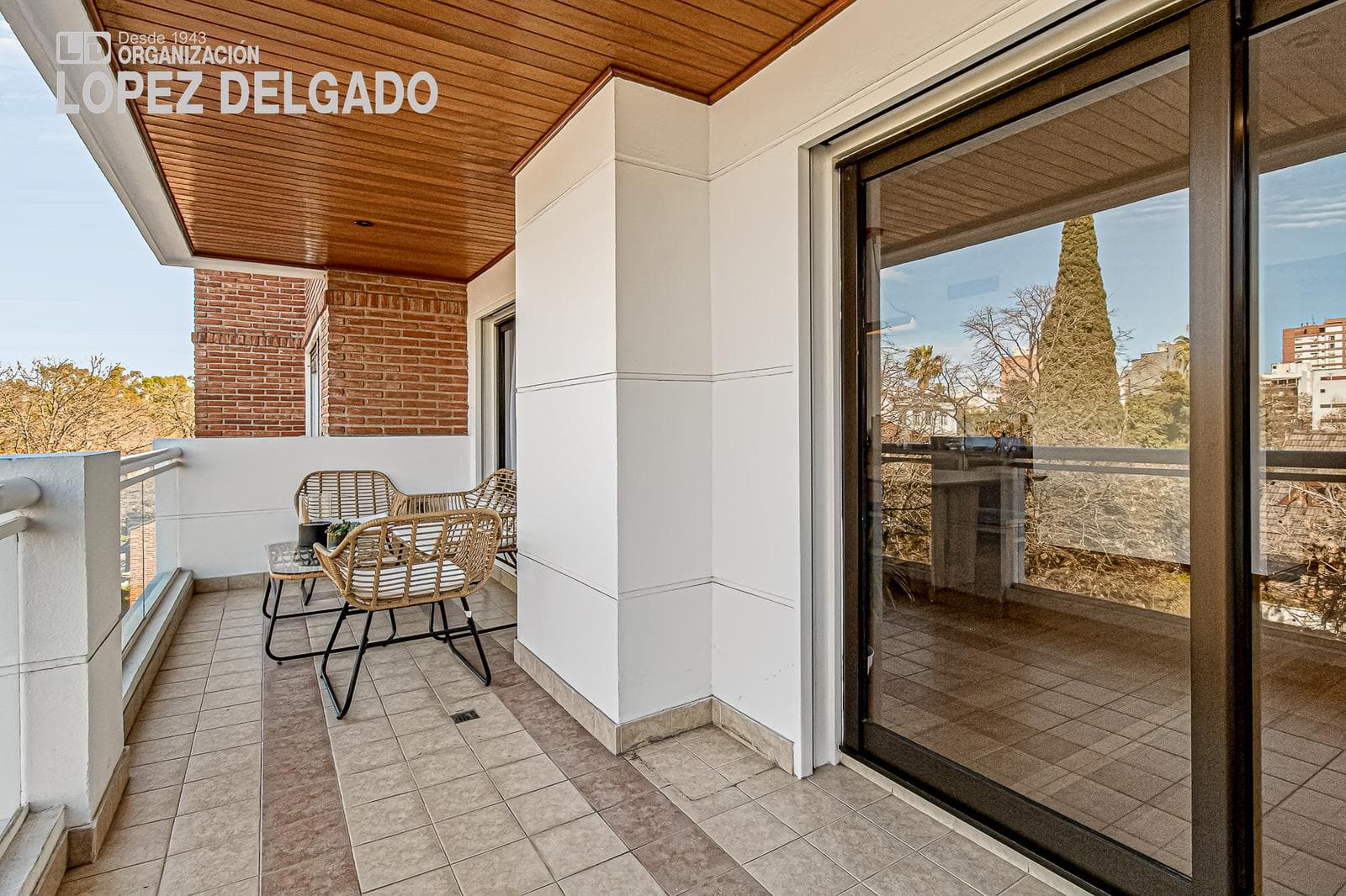Exclusive 5-Bedroom Apartment with Maid's Quarters, 5 Parking Spaces, and a Pool | Iconic Building in Villa Devoto