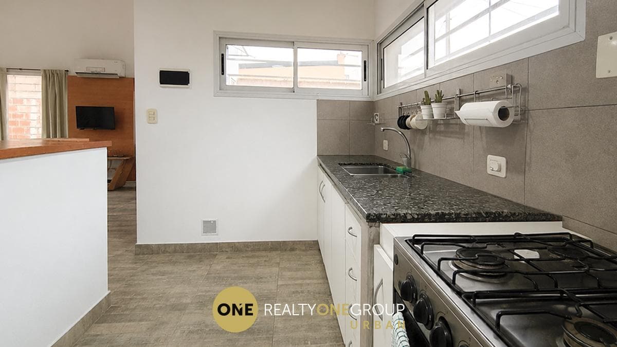 House - For Sale - 2 Stories - 2 Bedrooms - Garage - Yard - Los Hornos
