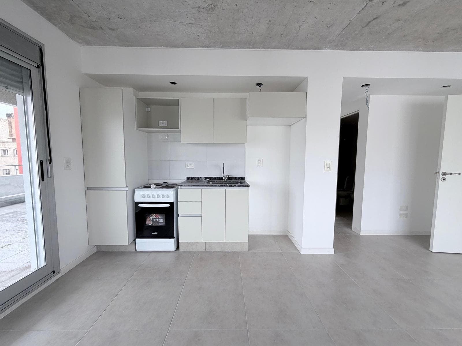 FOR SALE - Brand-new 1-bedroom apartment in the Tribunales neighborhood of Rosario