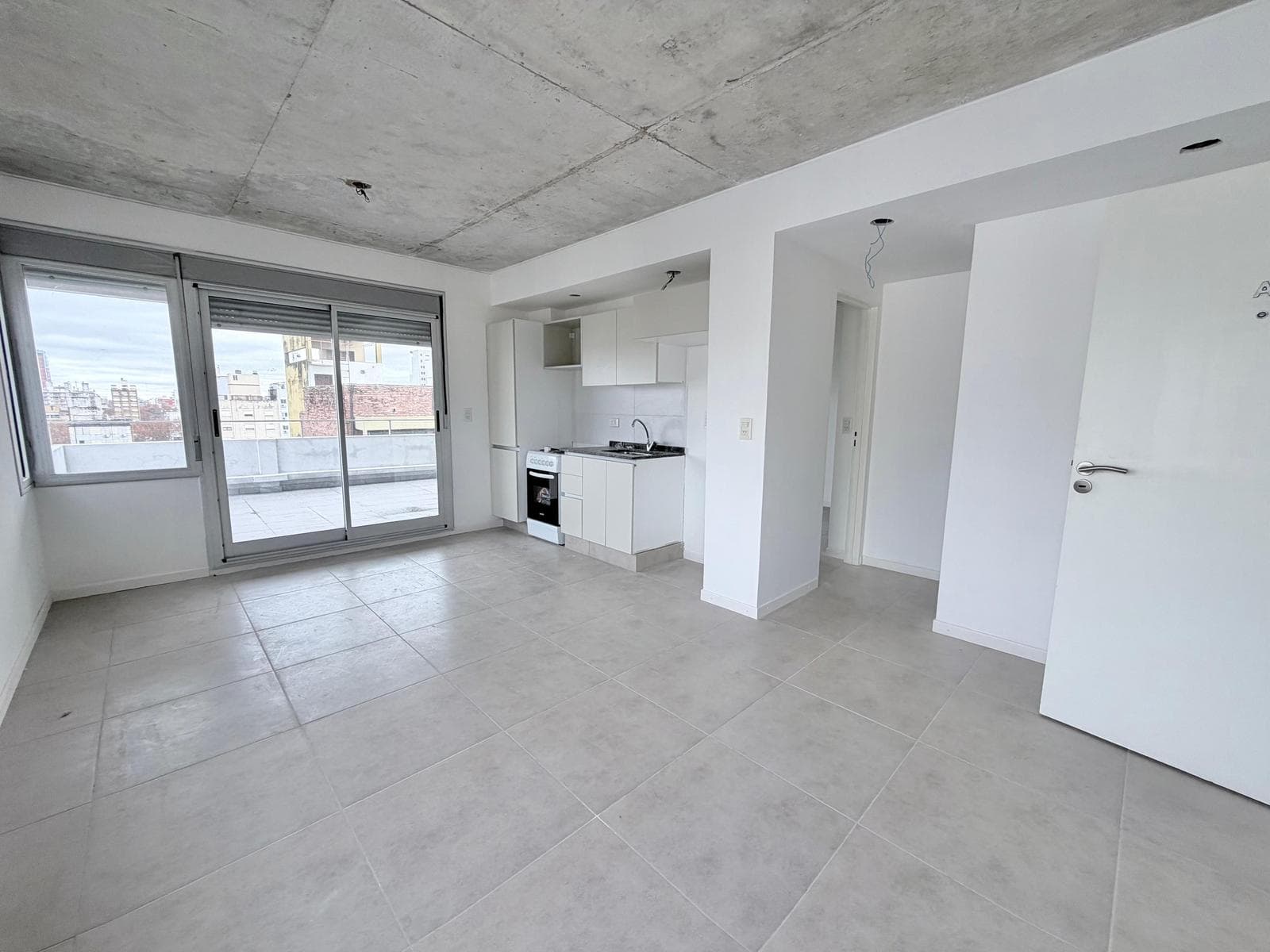 FOR SALE - Brand-new 1-bedroom apartment in the Tribunales neighborhood of Rosario