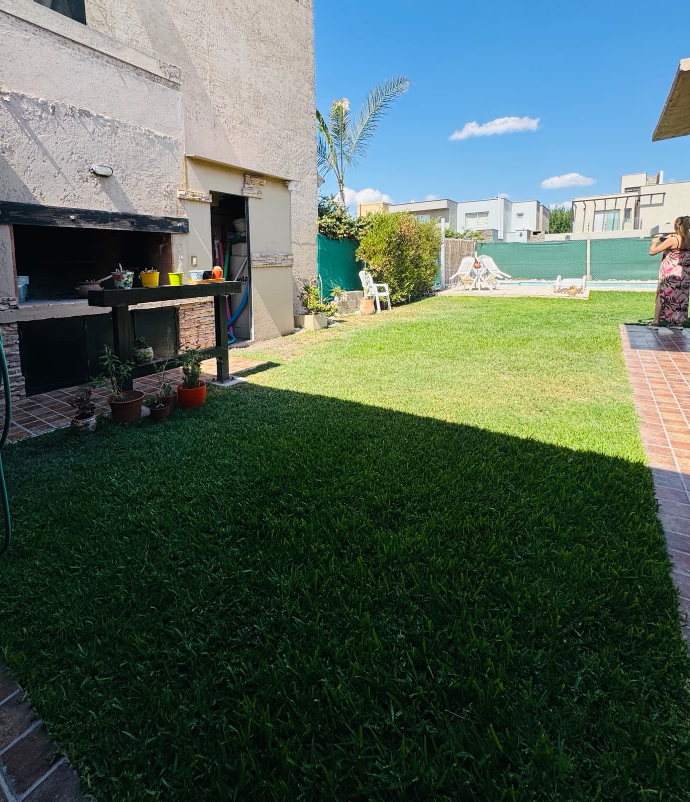House - Luzuriaga