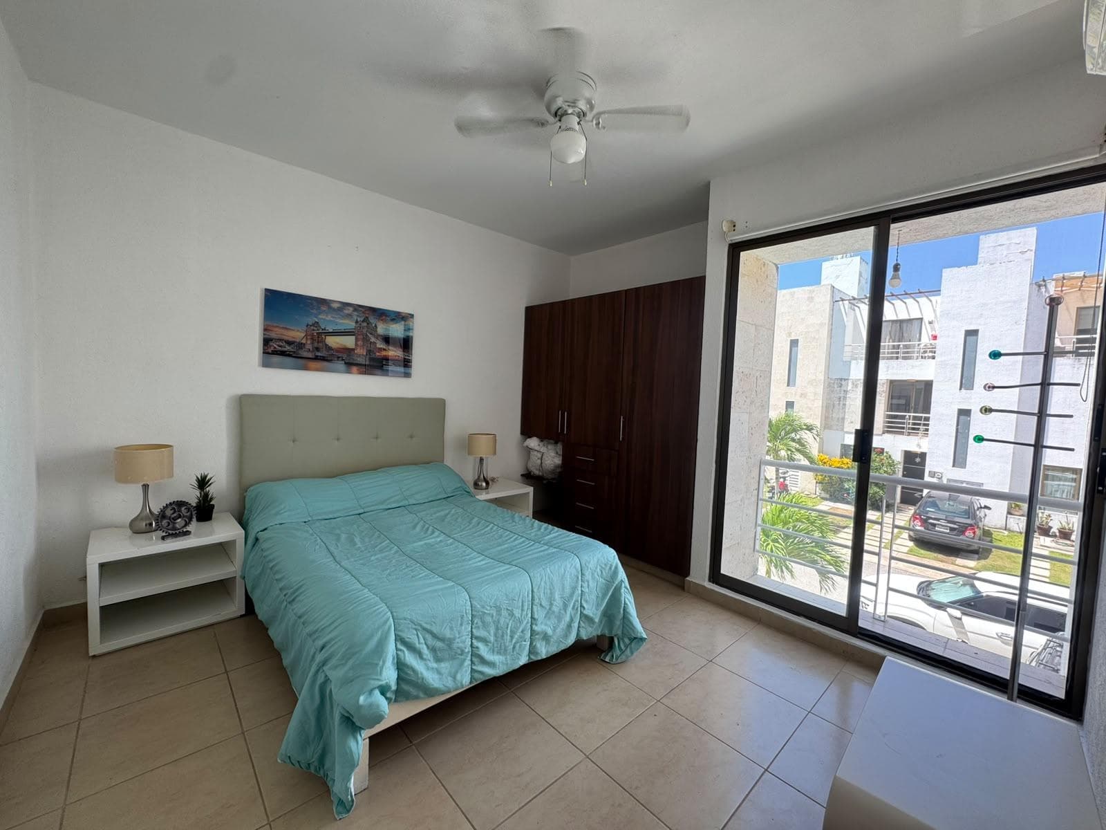 Fully furnished 3-bedroom house in the Bali I residential complex