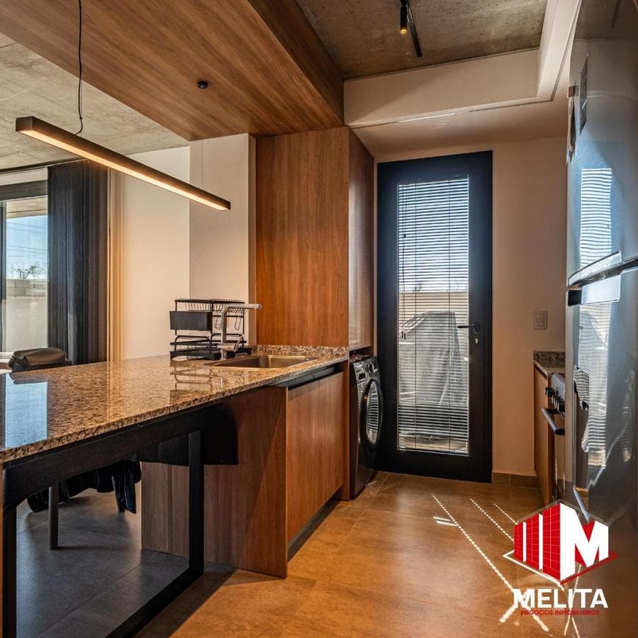 SPECTACULAR 3-ROOM APARTMENT / CABRAL 3300