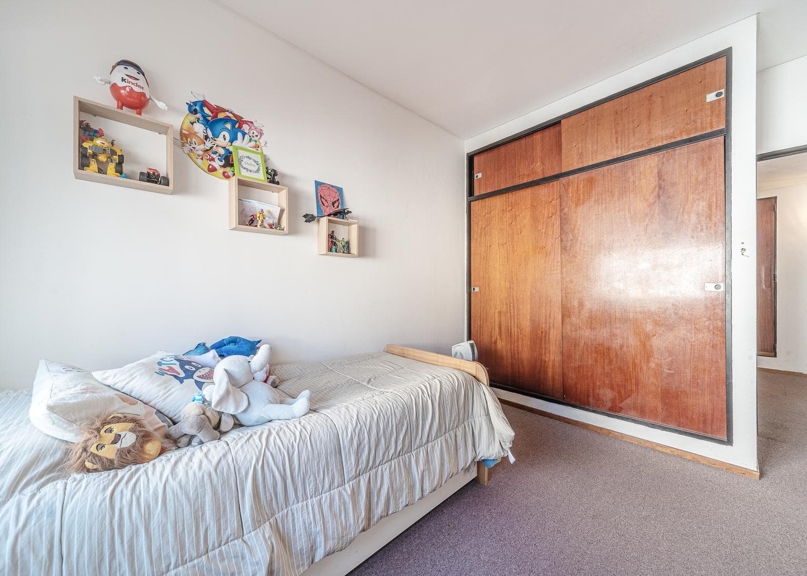 Villa for Sale in Belgrano R | Private Lot, Garden, and Double Garage