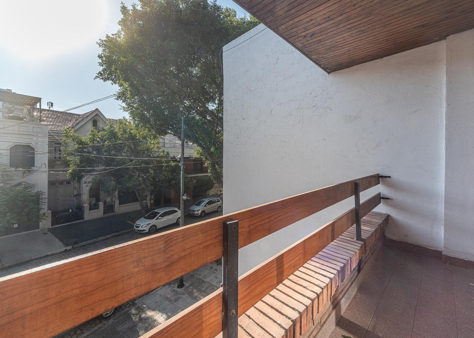 Villa for Sale in Belgrano R | Private Lot, Garden, and Double Garage