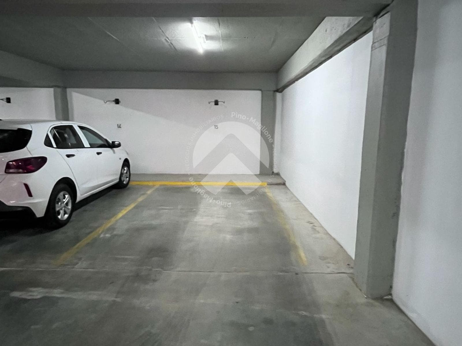 Covered Garage - San Jeronimo Ed. 75