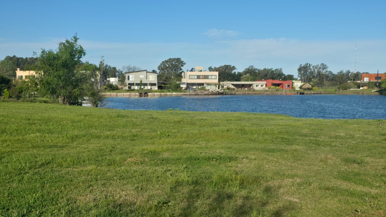 700-square-meter Lot for Sale in La Laguna, Santa Isabel 2 Neighborhood, Ing. Maschwitz Escobar