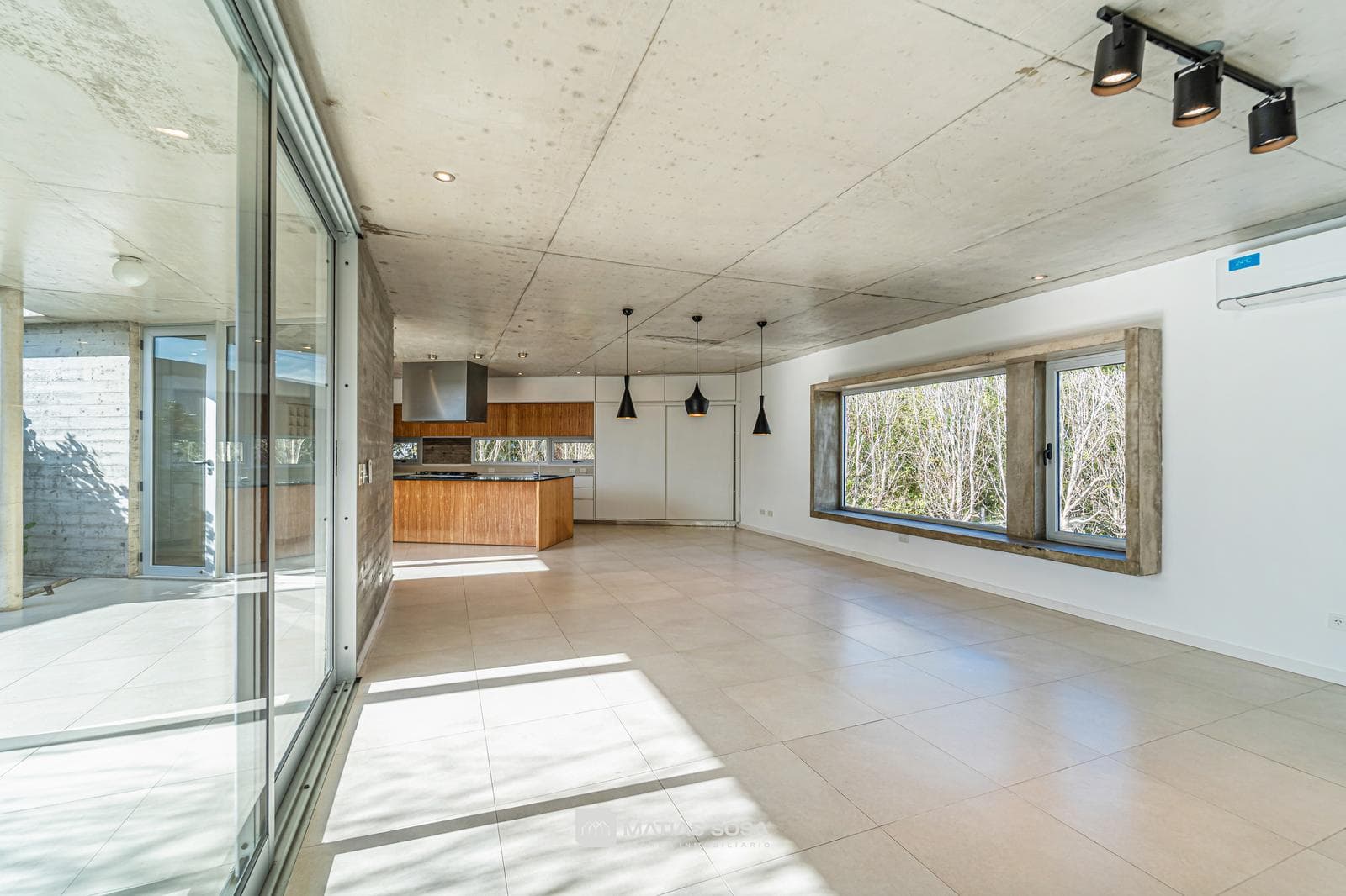 24-Month Lease - 4-Room House - Pool - Arenas del Sur