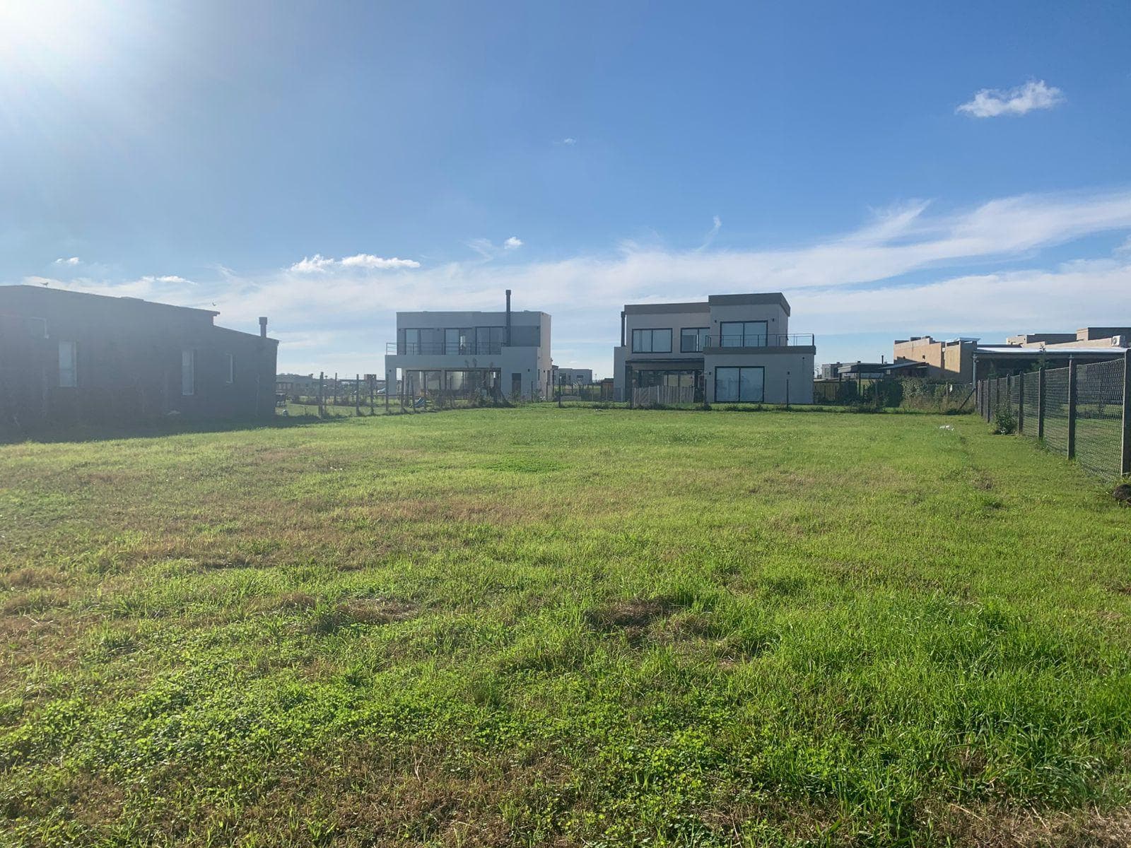 For Sale: 605 m² lot in the San Sebastián neighborhood, Area 13, Escobar