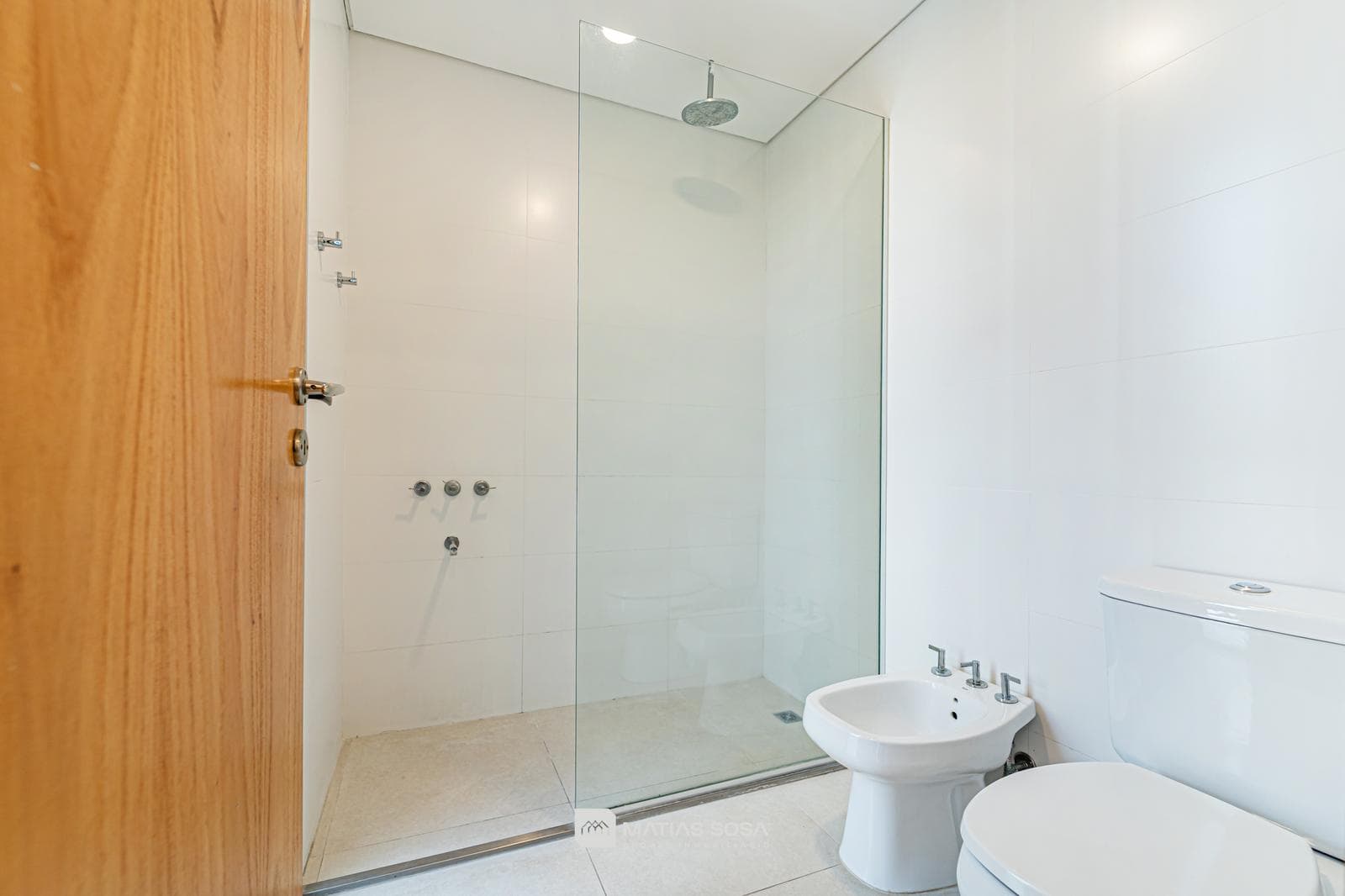 For Sale - 4-Room House - Pool - Arenas del Sur