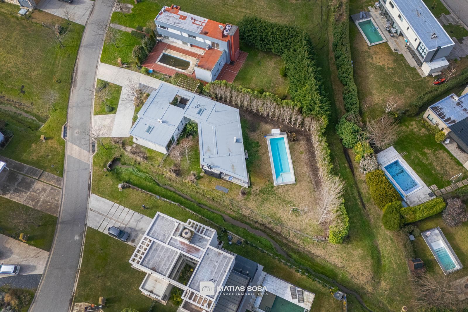For Sale - 4-Room House - Pool - Arenas del Sur