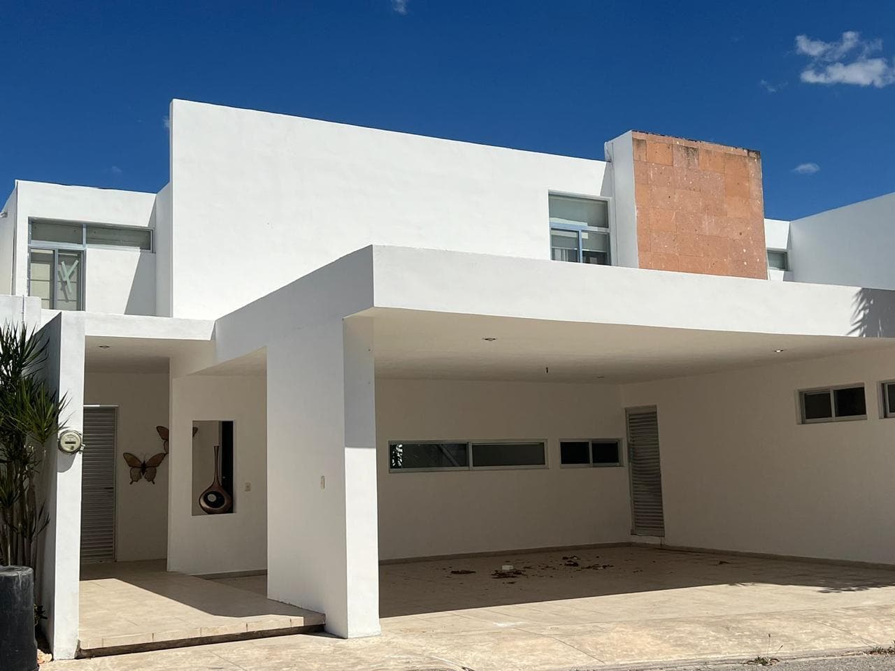 Unfurnished House on a PRIVATE Street North of Mérida, ALTABRISA