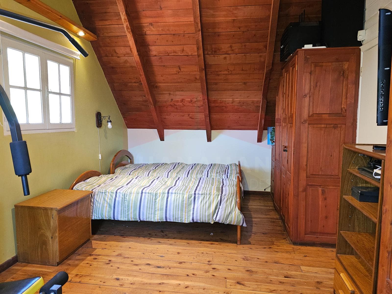 2 Houses for Sale at Km 6 Between Highways - Bariloche