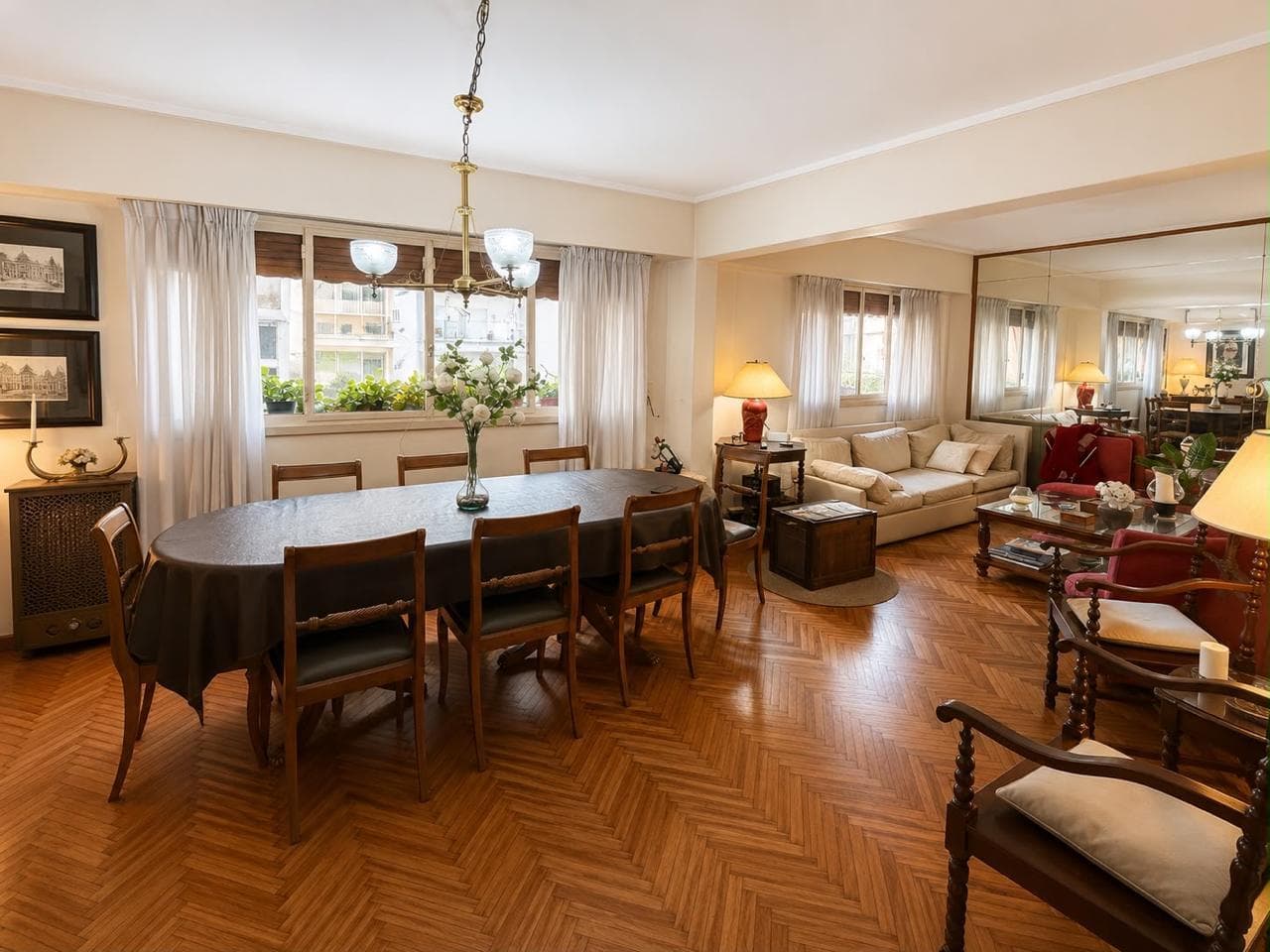 4-ROOM APARTMENT FOR SALE IN PALERMO