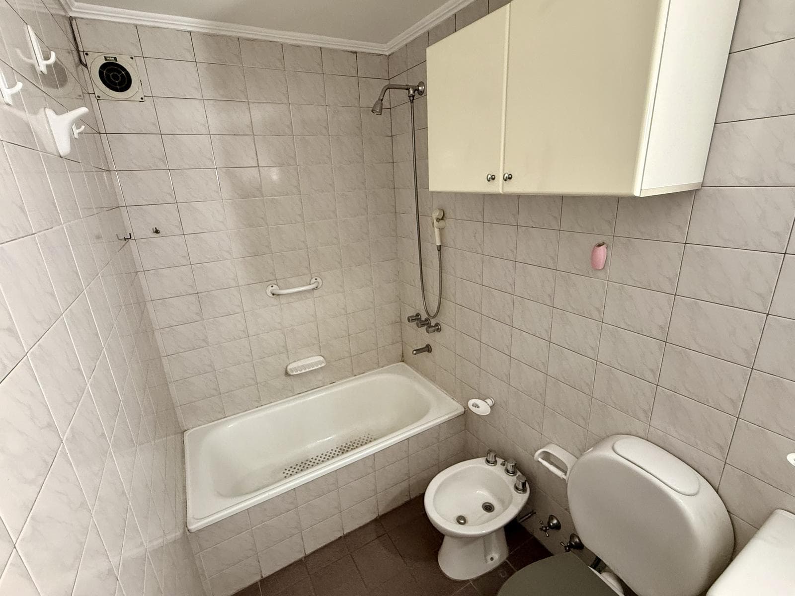 3-Bedroom Apartment for Sale with Balcony and Pool in Palermo Hollywood