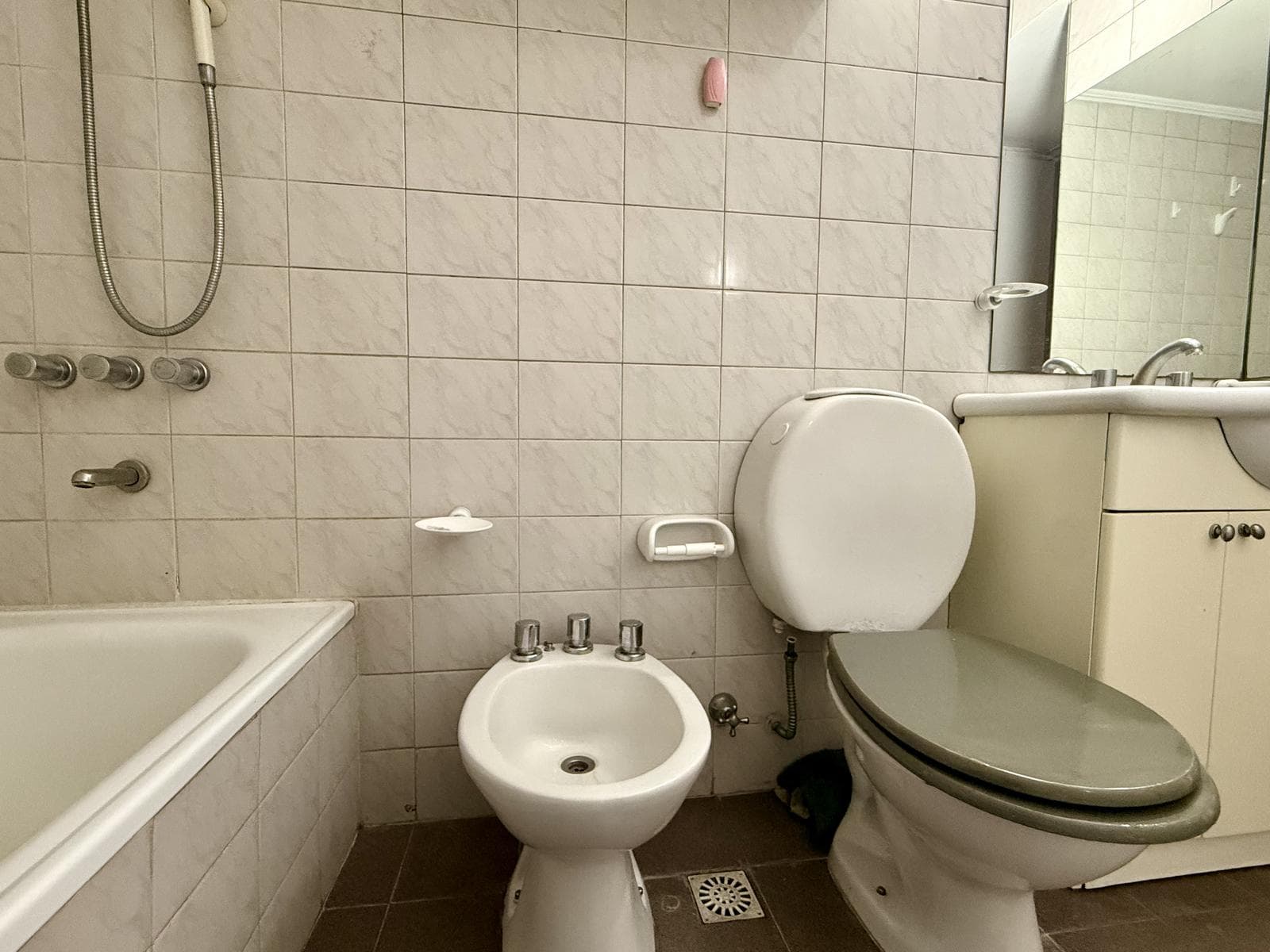 3-Bedroom Apartment for Sale with Balcony and Pool in Palermo Hollywood
