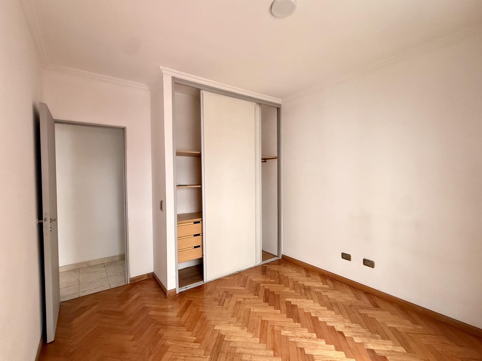 3-Bedroom Apartment for Sale with Balcony and Pool in Palermo Hollywood