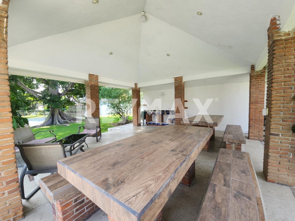 House for Sale in Morelos, Lomas de Cocoyoc Subdivision