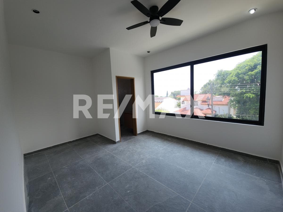 House for Sale in Morelos, Lomas de Cocoyoc Subdivision
