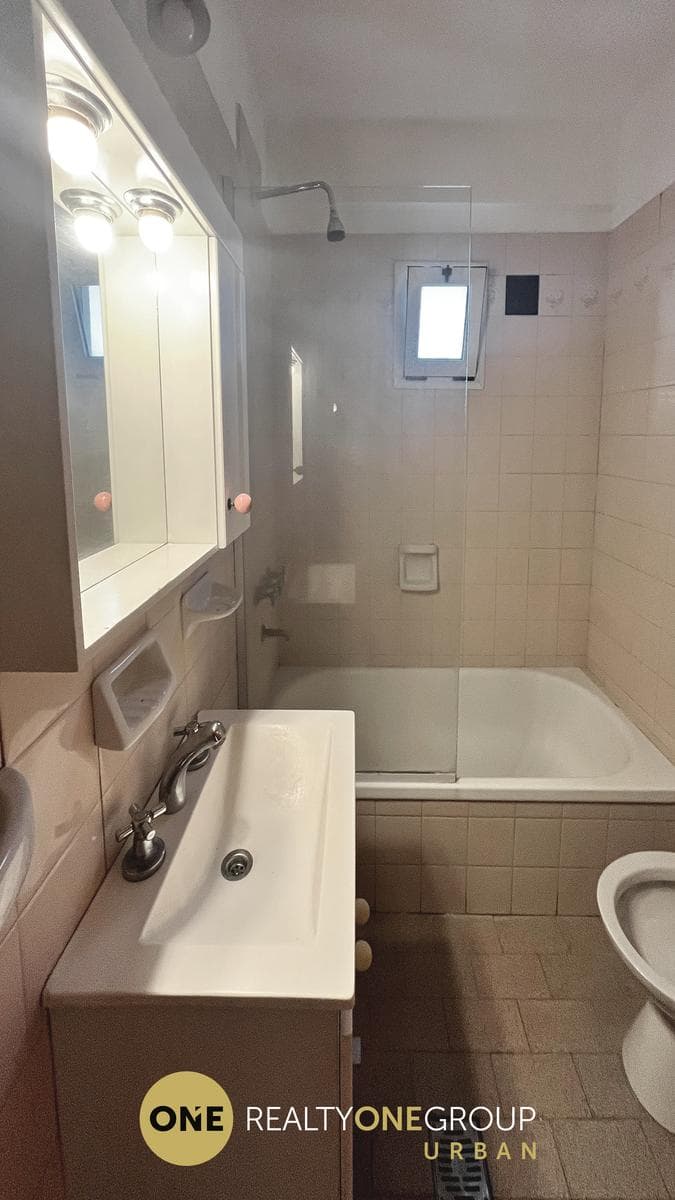 Two-Bedroom Apartment for Rent in La Plata