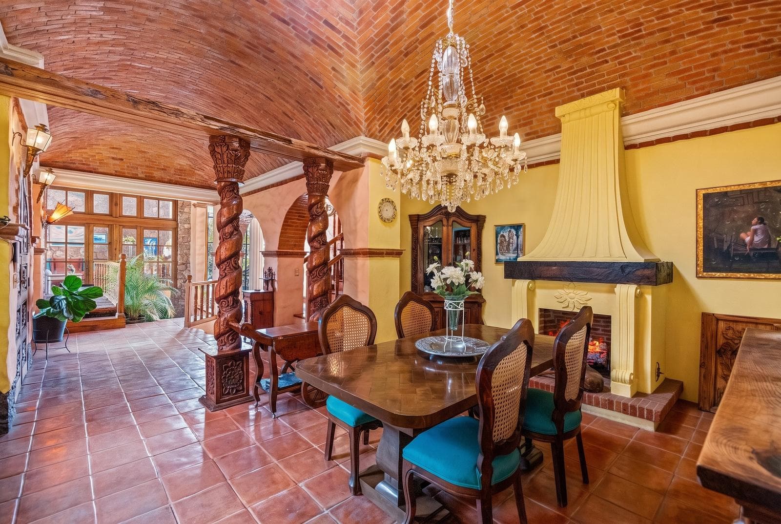 Casa Jardín de los Frailes, Spectacular Residence with an Exceptional Garden and Pool