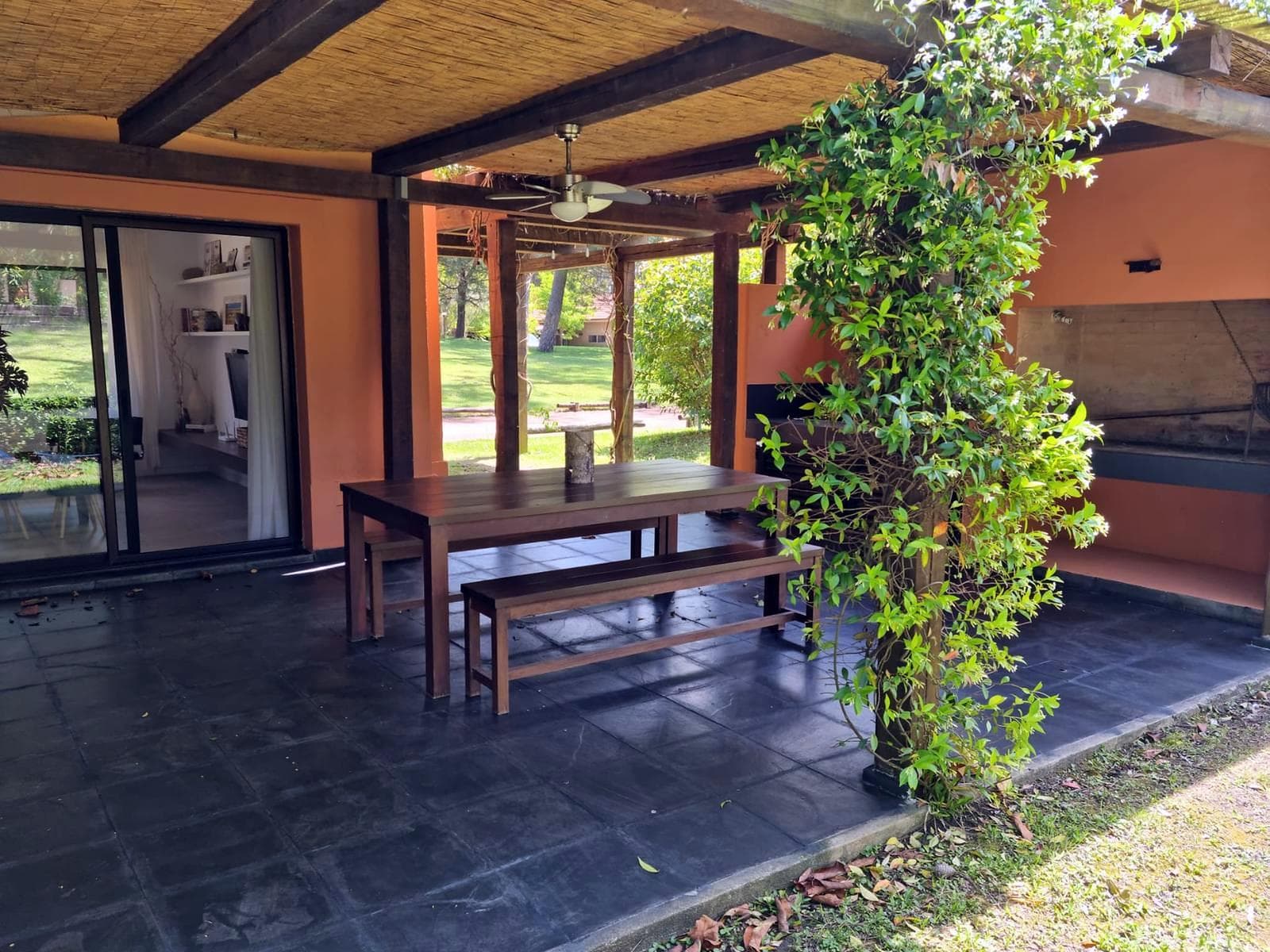 Annual Rental: 2-Bedroom House with Barbecue in the Pinares Gated Community