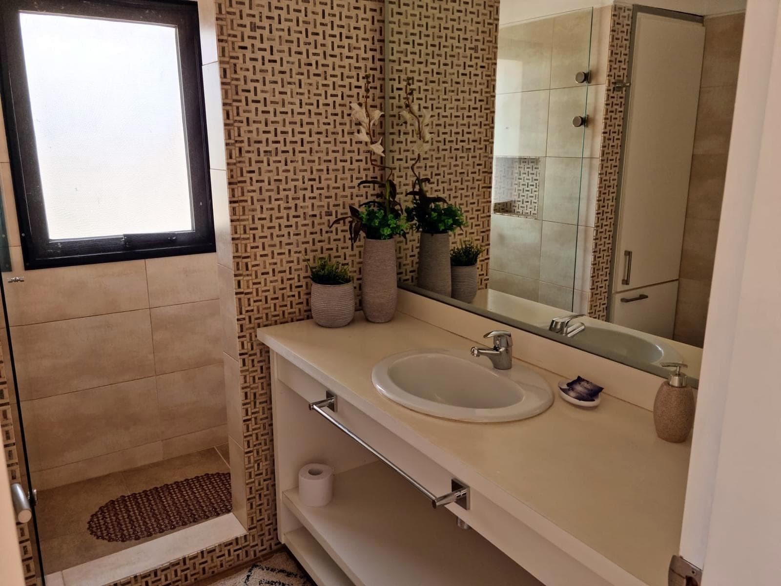 Annual Rental: 2-Bedroom House with Barbecue in the Pinares Gated Community