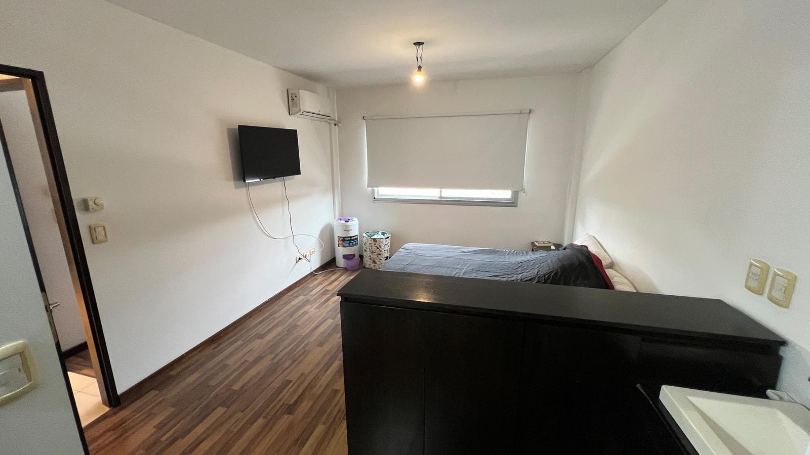3-room apartment for sale with full amenities in Haedo, just 2 blocks from the station!