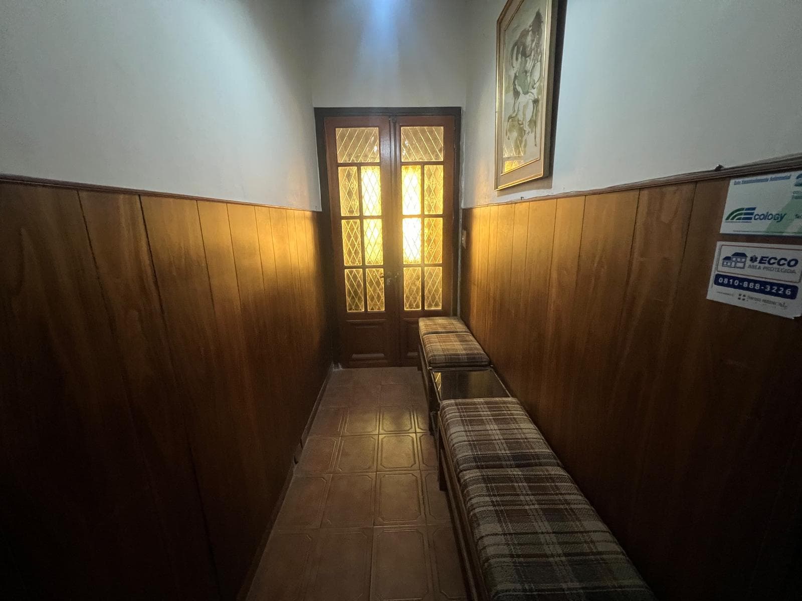 4-BEDROOM HOUSE FOR SALE, WITH A DRY PATIO, BARBECUE AREA, AND GARAGE; CONDITION: LIKE NEW; SWISS-STYLE FIREPLACE