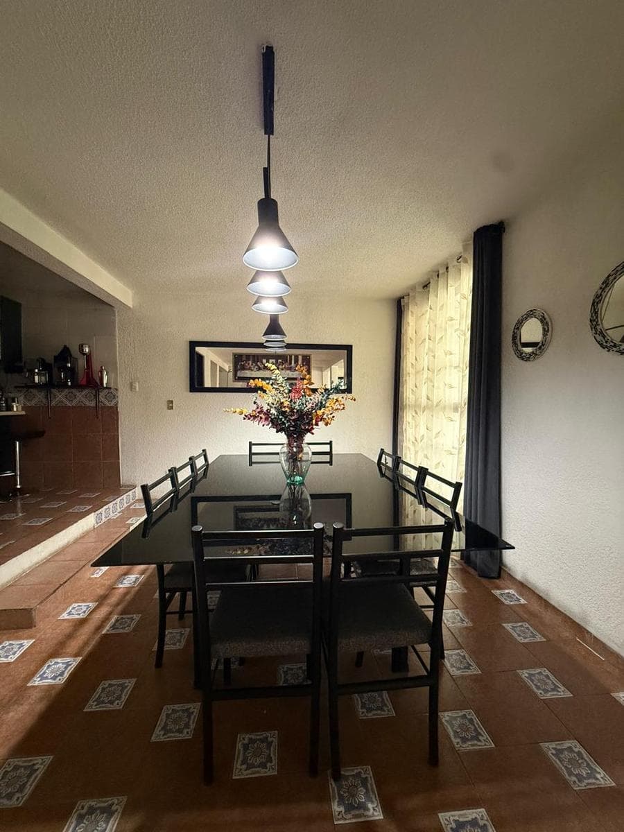 Condominium Unit for Sale in Cumbres del Valle with a Terrace, Tlalnepantla de Baz, State of Mexico