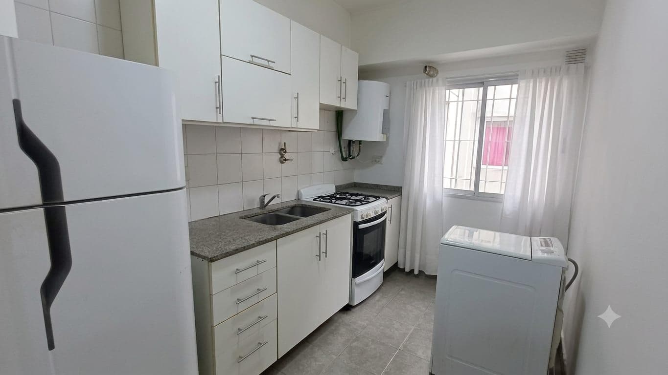 For Sale, Apartment, 2 Rooms, Balcony, Storage Room, Parque Patricios