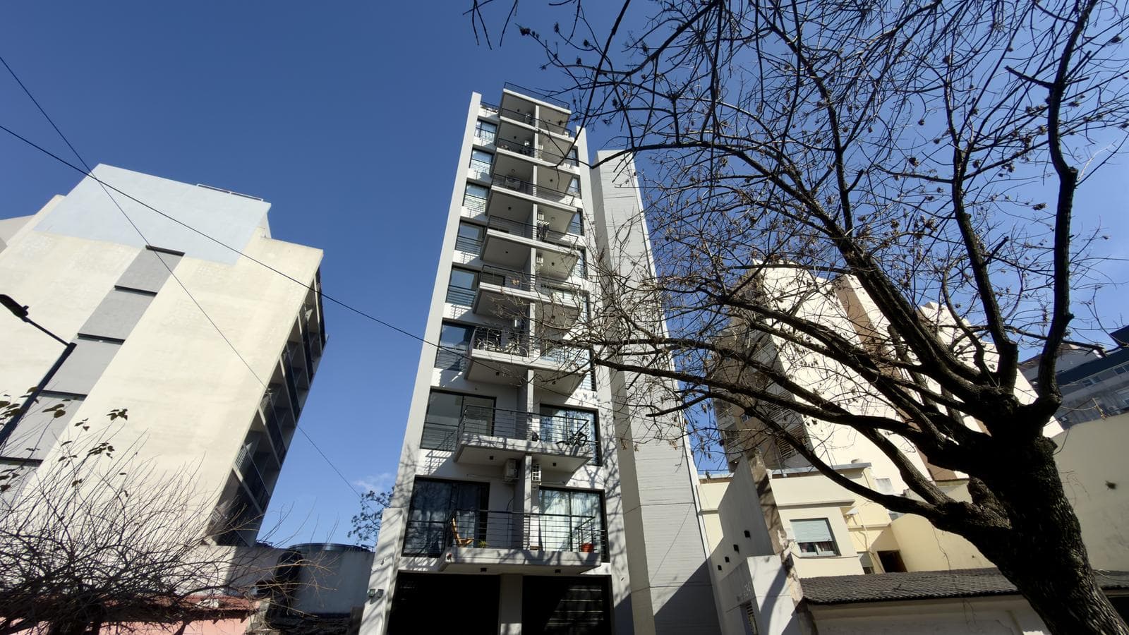 Venta de Monoambiente Divisible 32 m² con Balcón al contrafrente.