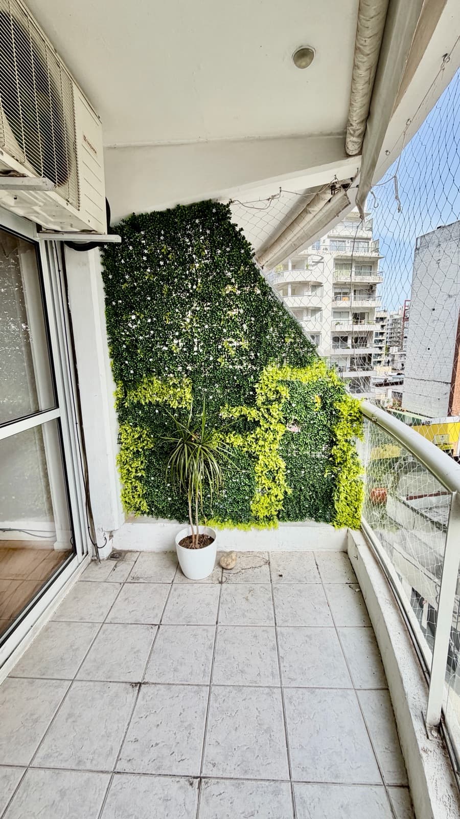 1-Bedroom Apartment in the River Area - Temporary