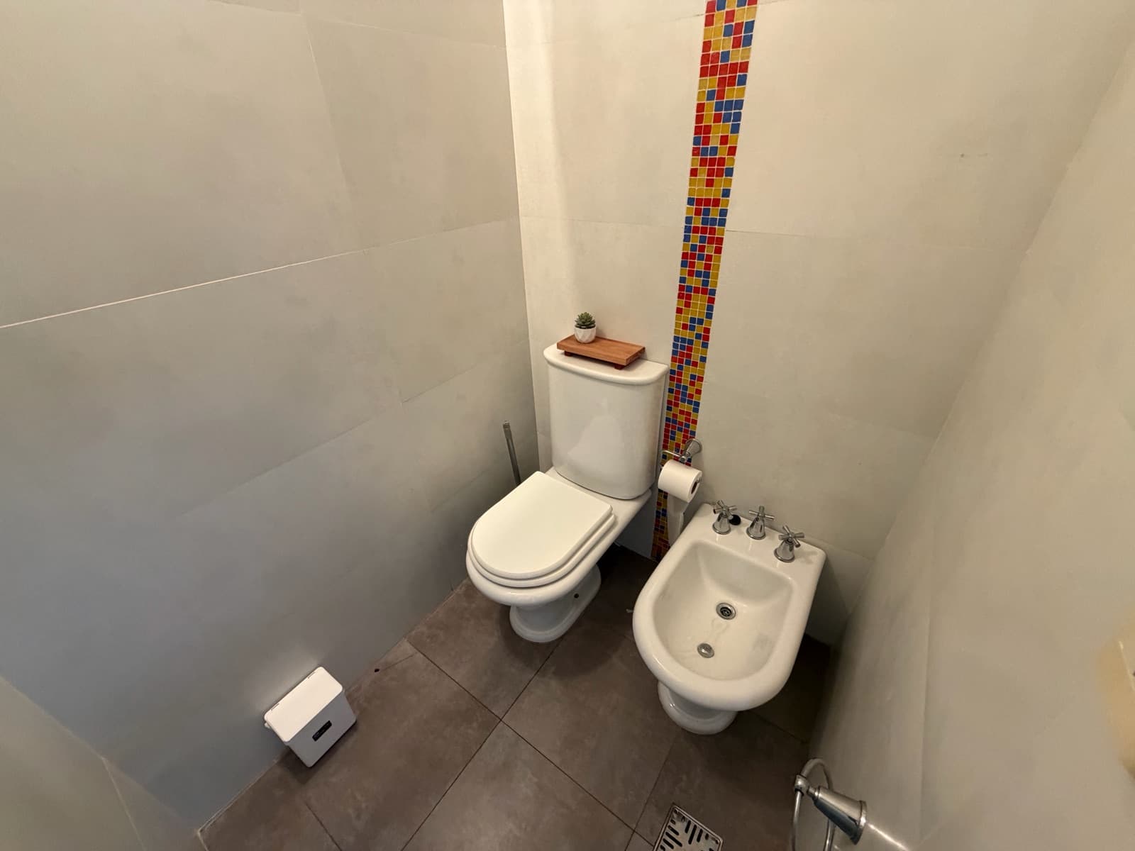 5-BEDROOM HOUSE FOR SALE IN KENTUCKY WITH A PLAYROOM