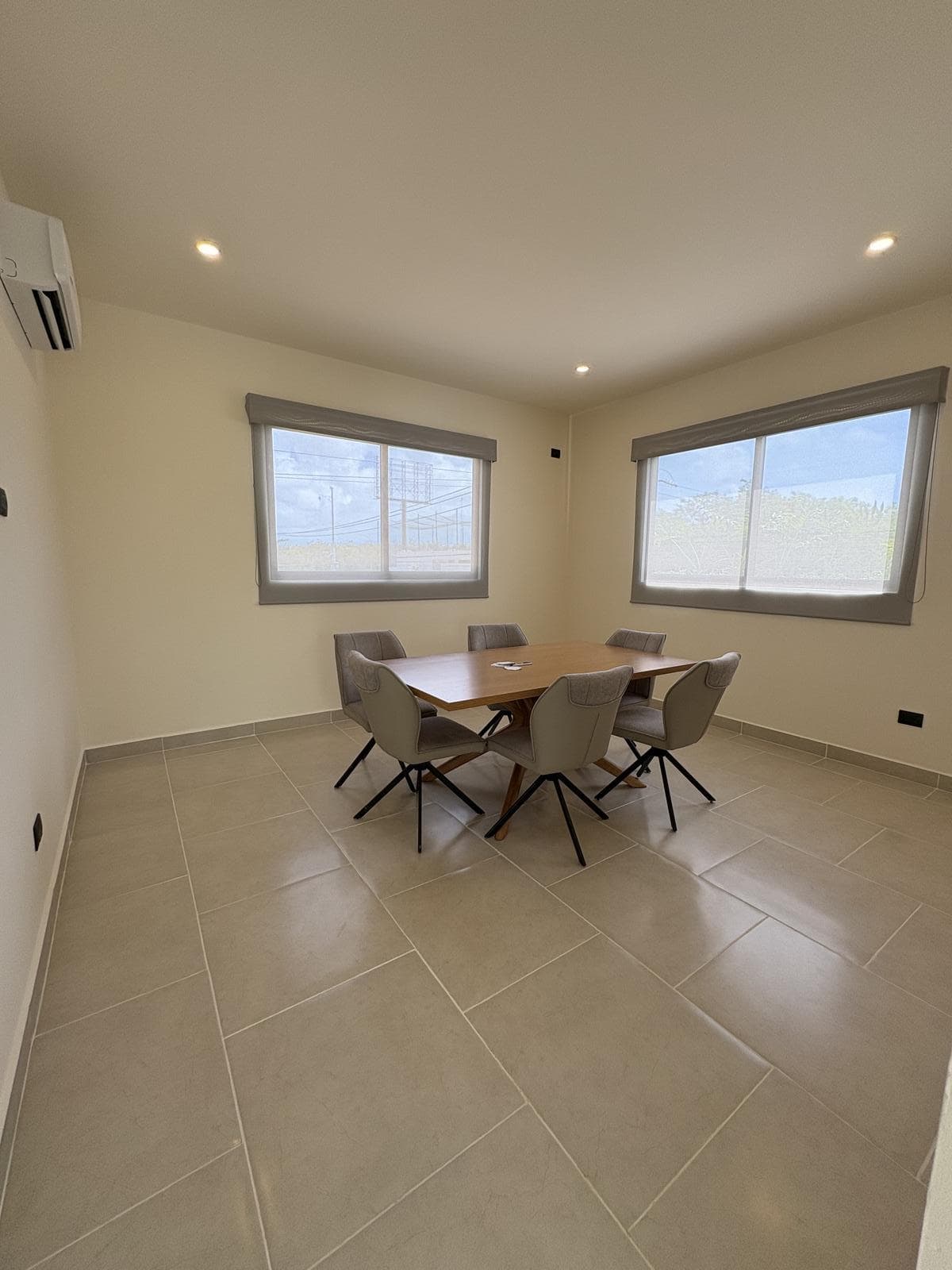 Apartment in Superblock 313