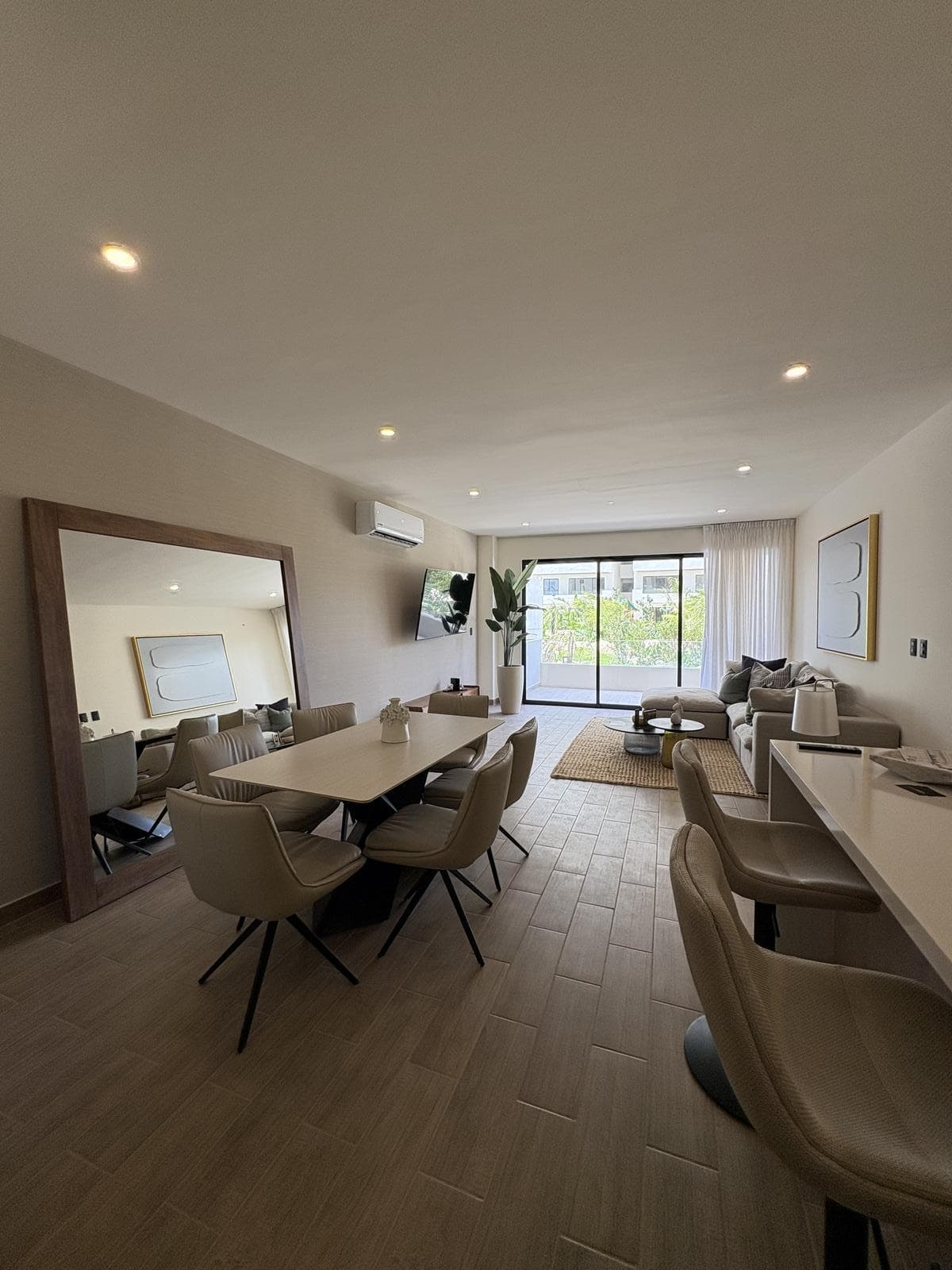 Apartment in Superblock 313
