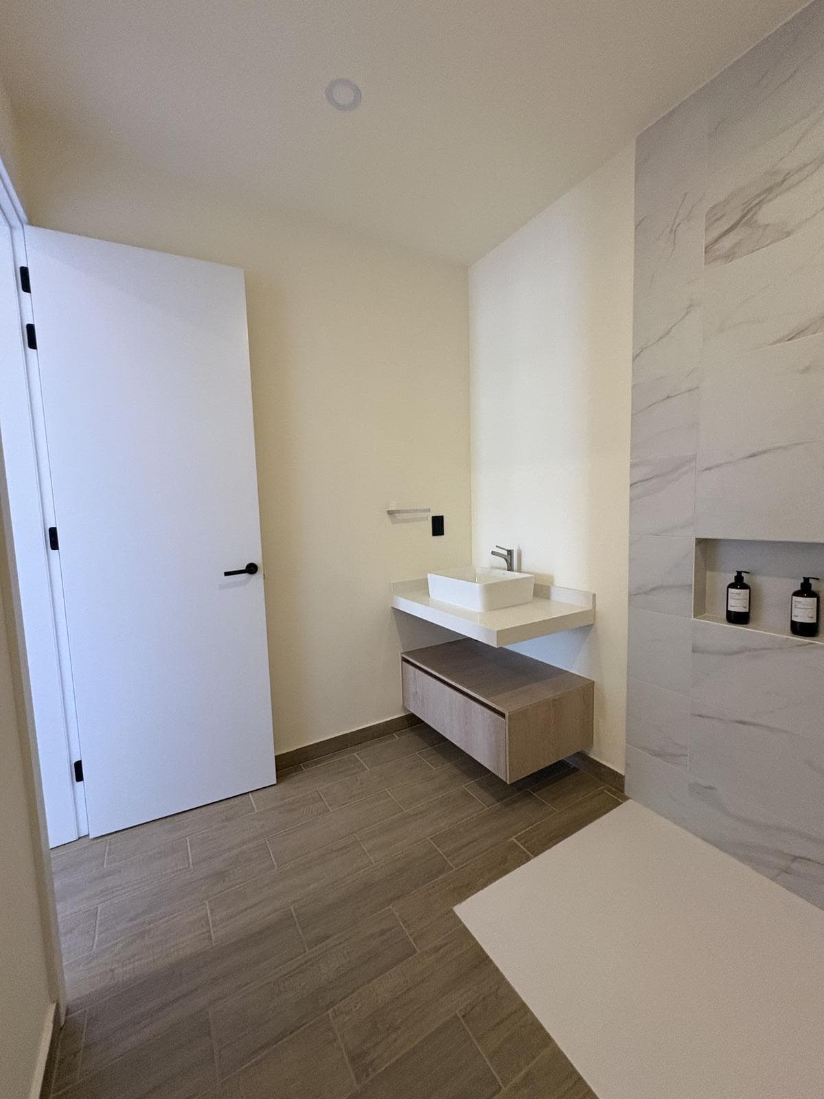 Apartment in Superblock 313