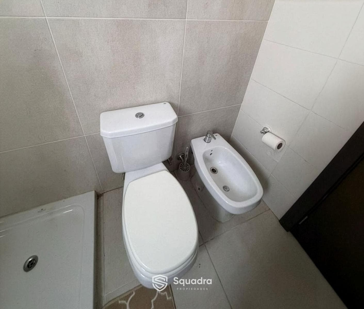 SHORT-TERM RENTAL - Studio apartment with balcony - Echesortu, Rosario.