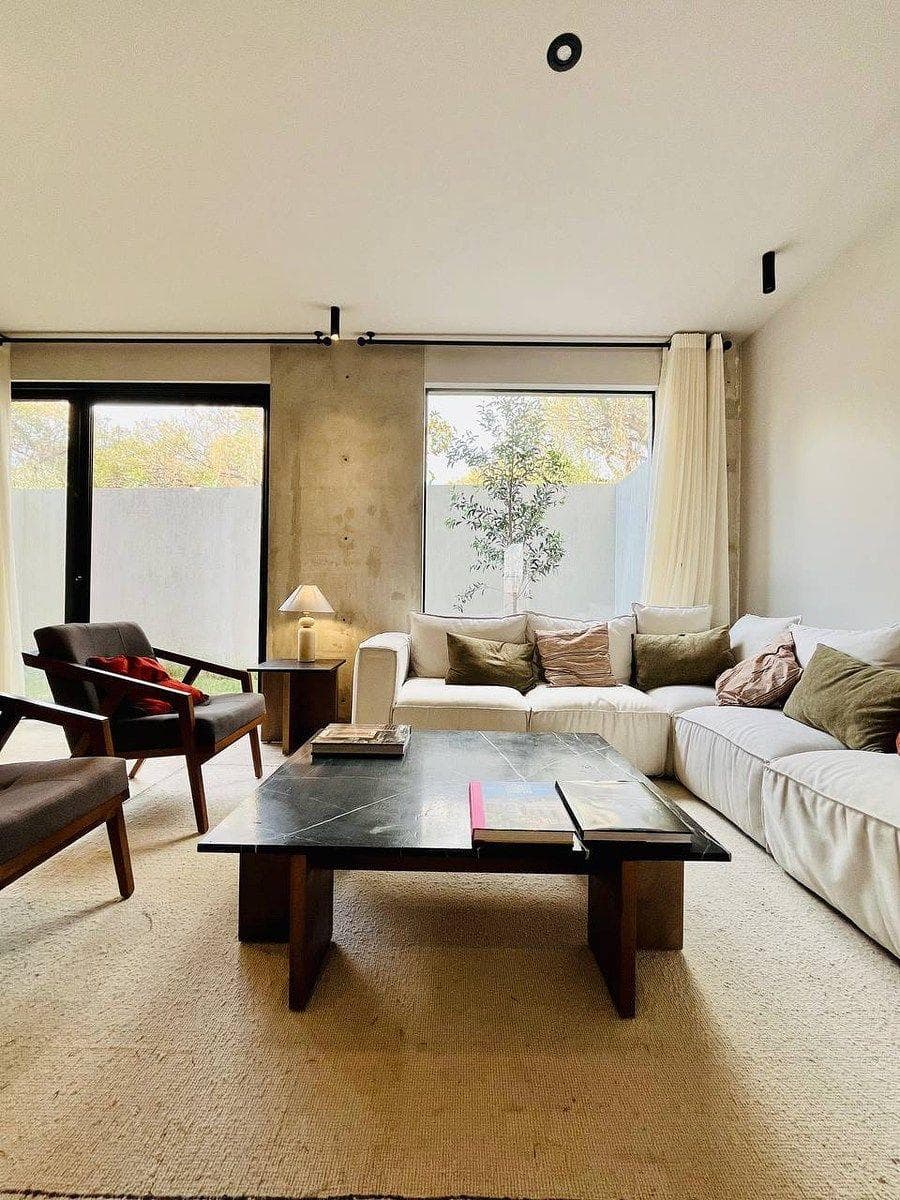SPECTACULAR DESIGNER HOME IN ALTOZANO