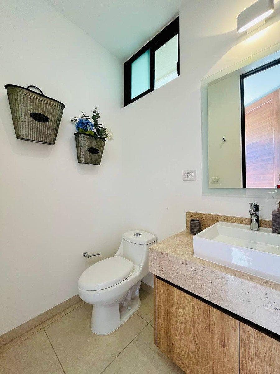 BEAUTIFUL HOME IN ZIBATÁ